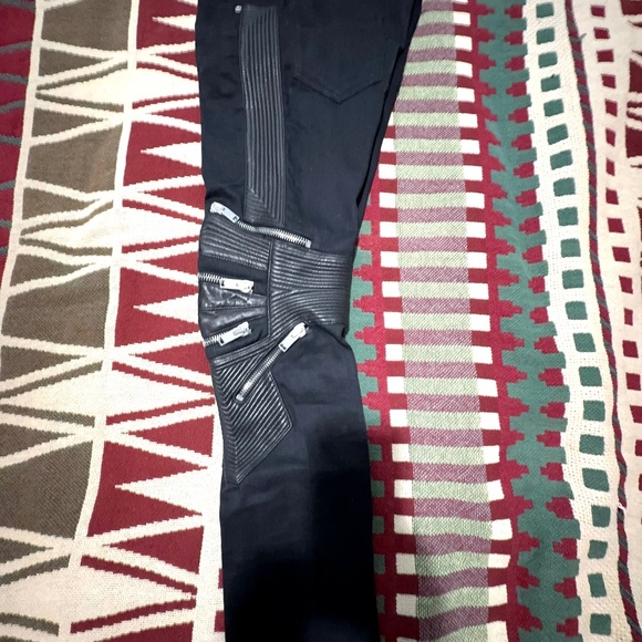 Yves Saint Laurent - black zipper jeans - Picture 1 of 16